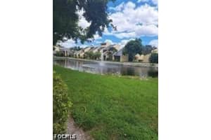 8805 Lateen Ln 105, Fort Myers