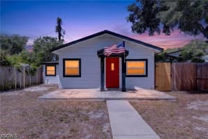 3250 Prescott St N, St Petersburg