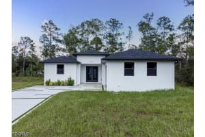 1006 Hamilton Avenue, Lehigh Acres, FL 33972 - MLS#2026018226