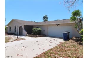 14889 Bonaire Cir, Fort Myers