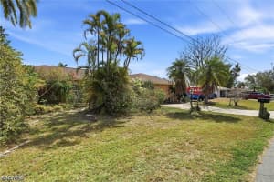 2204 Channel Way, North Fort Myers, FL 33917 - MLS#2026018293
