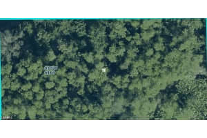 1002 Robert Avenue, Lehigh Acres, FL 33936 - MLS#2026018308