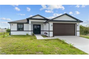 8033 Oakleaf Circle, Labelle, FL 33935 - MLS#2026018312