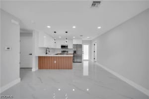 1042 Darlington Street, Lehigh Acres, FL 33974 - MLS#2026018332