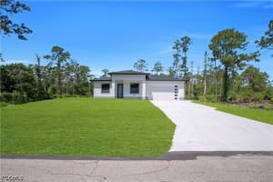1009 Moore Avenue, Lehigh Acres, FL 33972 - MLS#2026018350