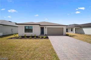 270 silent lake Drive, Lehigh Acres, FL 33936 - MLS#2026018351