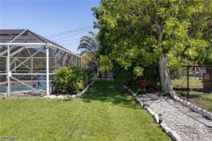 617 9TH Avenue, Cape Coral, FL 33991 - MLS#2026018416