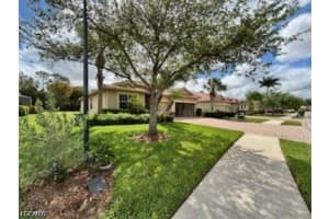 8128 Piedmont Dr, Naples