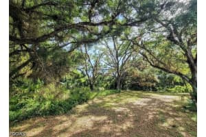 1040 Kirby Thompson Road, Fort Denaud, FL 33935 - MLS#2026018467