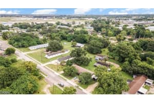 102 3rd Street, Fort Myers, FL 33907 - MLS#2026018479