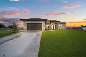 3115 2nd Street, Lehigh Acres, FL 33976 - MLS#2026018581