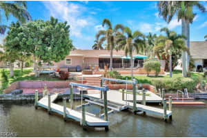 703 33rd Terrace, Cape Coral, FL 33904 - MLS#2026018611