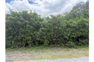 108 Columbus Avenue, Lehigh Acres, FL 33936 - MLS#2026018623