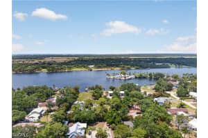 2212 River Pine Drive, Fort Myers, FL 33905 - MLS#2026018661