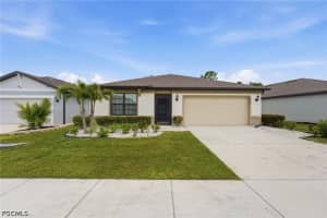 16048 Beachberry Dr, North Fort Myers