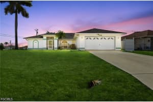 2929 8th Court, Cape Coral, FL 33914 - MLS#2026018697