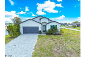 2021 Ne 4th Ave, Cape Coral
