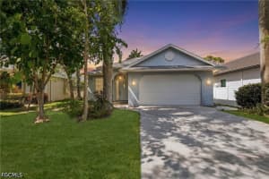 657 109th Avenue, Naples, FL 34108 - MLS#2026018756