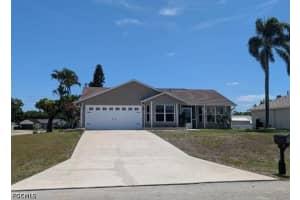 7402 Carrier Road, Fort Myers, FL 33967 - MLS#2026018833