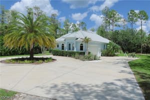 421 35th Avenue, Naples, FL 34120 - MLS#2026018934