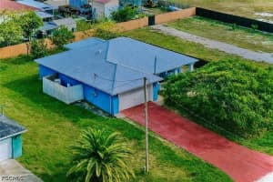 711 Downer Avenue, Lehigh Acres, FL 33974 - MLS#2026018951