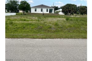 457 Petite Avenue, Lehigh Acres, FL 33974 - MLS#2026018962