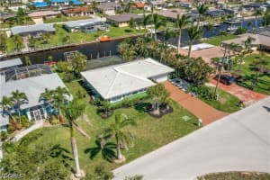 4815 Sorrento Court, Cape Coral, FL 33904 - MLS#2026018969