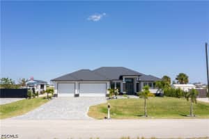 1715 42nd Place, Cape Coral, FL 33993 - MLS#2026018999