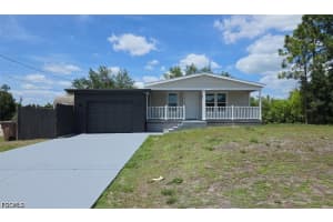 3604 16th Street, Lehigh Acres, FL 33971 - MLS#2026019084
