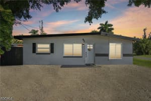 92 Oak Street, North Fort Myers, FL 33903 - MLS#2026019096