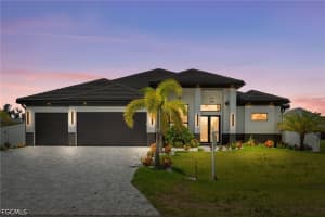 10 33rd Avenue, Cape Coral, FL 33991 - MLS#2026019116