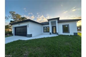 515 Hutton Street, Lehigh Acres, FL 33974 - MLS#2026019134