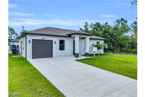 1201 7th Street, Lehigh Acres, FL 33972 - MLS#2026019151