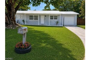 2079 E Tobago Cir, Fort Myers