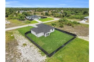 913 Mildred Avenue, Lehigh Acres, FL 33974 - MLS#2026019174