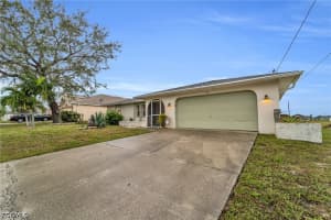 14 33rd Avenue, Cape Coral, FL 33991 - MLS#2026019185