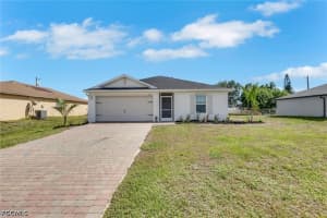 414 13th Terrace, Cape Coral, FL 33993 - MLS#2026019189