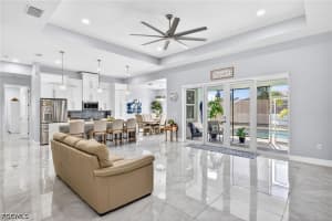 10 35th Avenue, Cape Coral, FL 33993 - MLS#2026019191