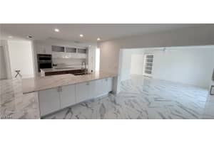 5200 West Blvd, Naples