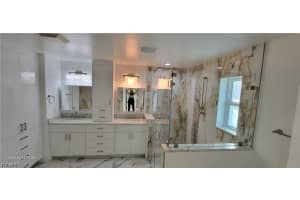 5200 West Boulevard, Naples, FL 34103 - MLS#2026019199