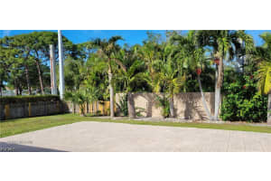 5200 West Boulevard, Naples, FL 34103 - MLS#2026019199