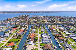 5332 Mayfair Court, Cape Coral, FL 33904 - MLS#2026019232