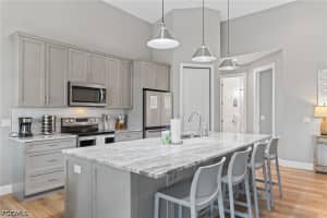 5809 Lauder Street, Fort Myers Beach, FL 33931 - MLS#2026019331
