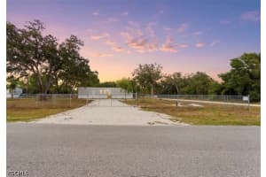 169 Avenida Del Sur, Clewiston