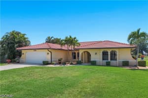 3718 Se 8th Ave, Cape Coral