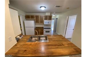 1247 Santa Barbara Place, Cape Coral, FL 33991 - MLS#2026019381