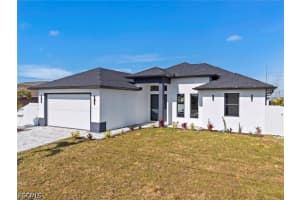 2328 8th Place, Cape Coral, FL 33993 - MLS#2026019397