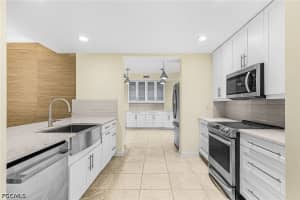 221 9th Street, Naples, FL 34102 - MLS#2026019405