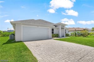 1015 15th Place, Cape Coral, FL 33991 - MLS#2026019422