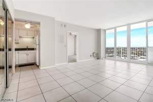 140 Seaview Court, Marco Island, FL 34145 - MLS#2026019489